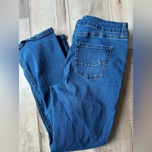 Maurice’s mid rise jeans size 14